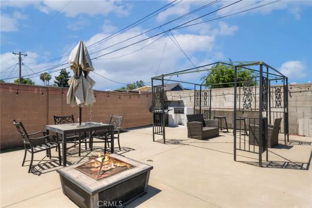 233 W Bygrove Street, Covina, CA 91722