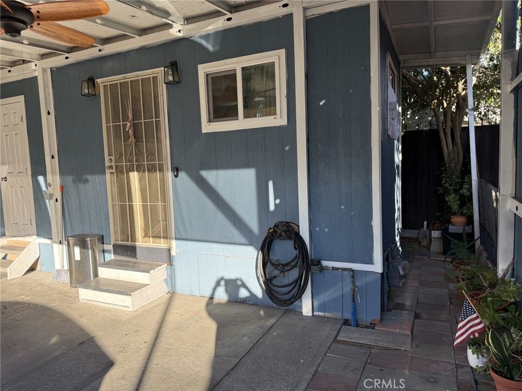4523 CECILIA Street 11, Cudahy, CA 90201 — photo 3