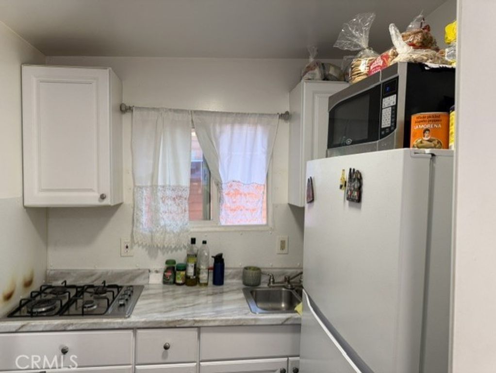 4523 CECILIA Street 11, Cudahy, CA 90201 — photo 4