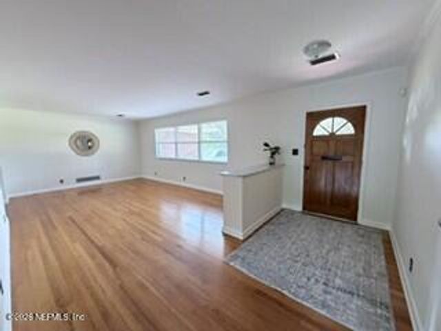 5420 GROVE Avenue, Jacksonville, FL 32211