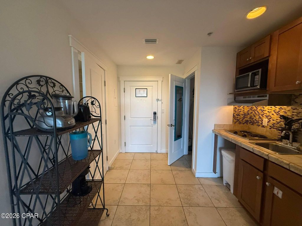 Image 6 of property listing at 15100 Front Beach Road 819, Panama City Beach, FL 32413