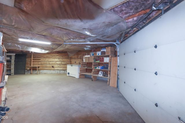 54685 Silver Fox Drive, Bend, OR 97707