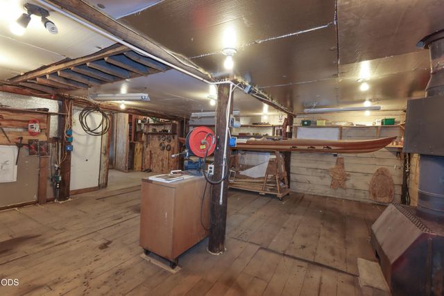 54685 Silver Fox Drive, Bend, OR 97707