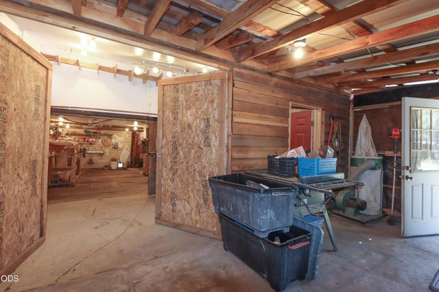 54685 Silver Fox Drive, Bend, OR 97707