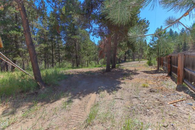 54685 Silver Fox Drive, Bend, OR 97707