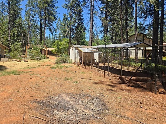 13547 Schooner Hill Dr, Grass Valley, CA 95945