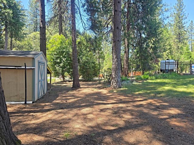13547 Schooner Hill Dr, Grass Valley, CA 95945