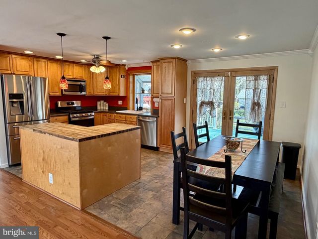 5033 THREE KINGS LN, Columbia, MD 21044