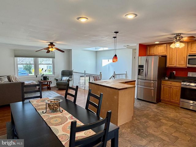 5033 THREE KINGS LN, Columbia, MD 21044