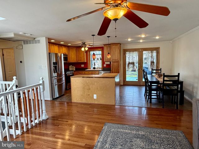 5033 THREE KINGS LN, Columbia, MD 21044