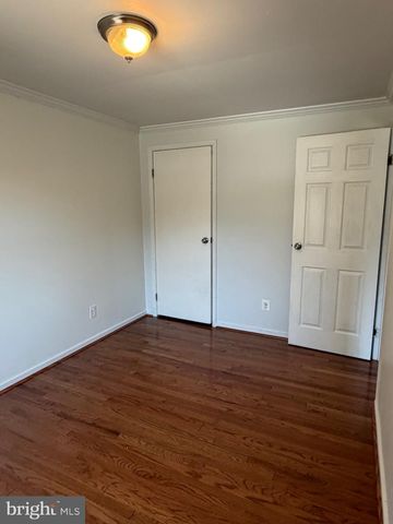 5033 THREE KINGS LN, Columbia, MD 21044