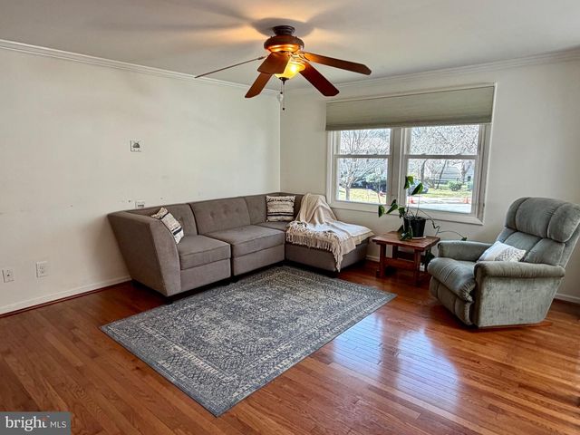 5033 THREE KINGS LN, Columbia, MD 21044