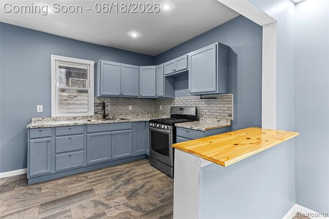 5281 Vancouver Street, Detroit, MI 48204