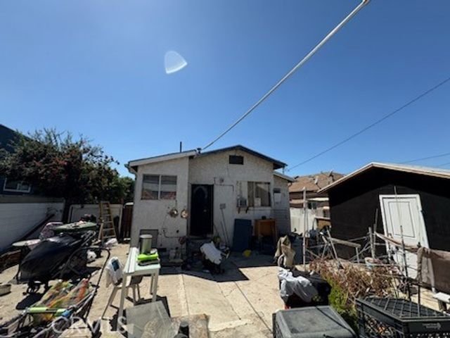 2737 winter st, East Los Angeles, CA 90033