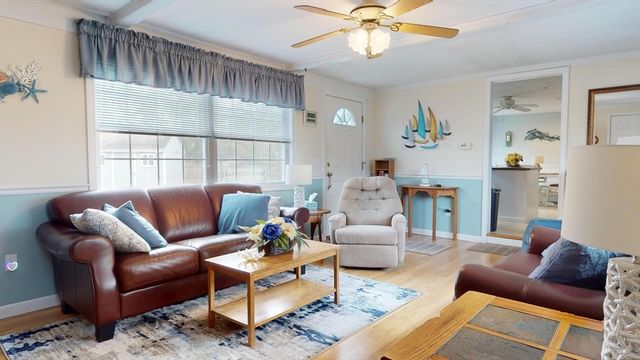 31 Captain Lothrop Rd, Yarmouth, MA 02664