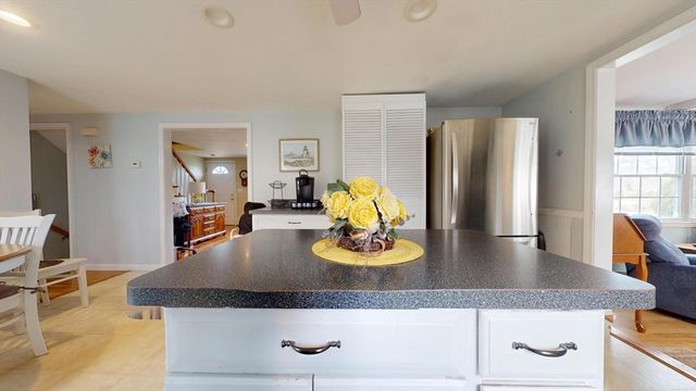 31 Captain Lothrop Rd, Yarmouth, MA 02664