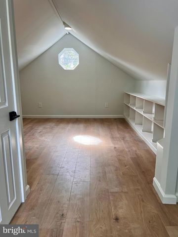 565 HULMEVILLE RD, Langhorne, PA 19047