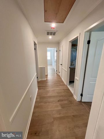 565 HULMEVILLE RD, Langhorne, PA 19047