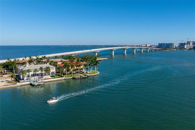 526 N SPOONBILL DRIVE, Sarasota, FL 34236