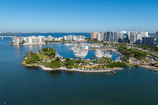 526 N SPOONBILL DRIVE, Sarasota, FL 34236