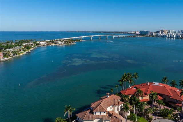 526 N SPOONBILL DRIVE, Sarasota, FL 34236