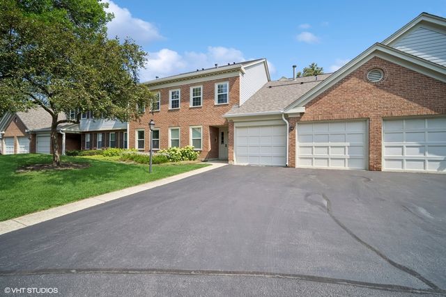 1406 Shore Court D2, Wheeling, IL 60090
