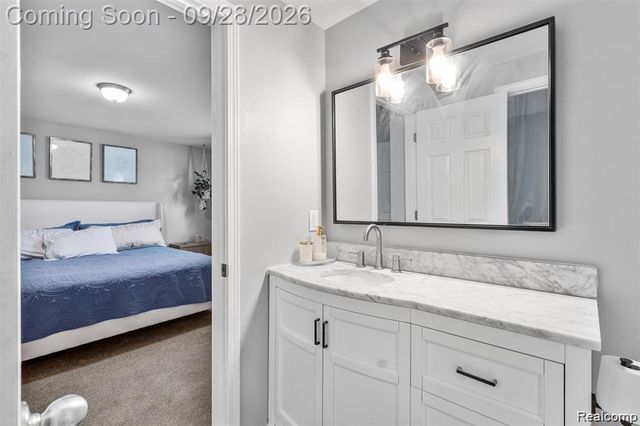 42618 Addison Avenue, Canton, MI 48187