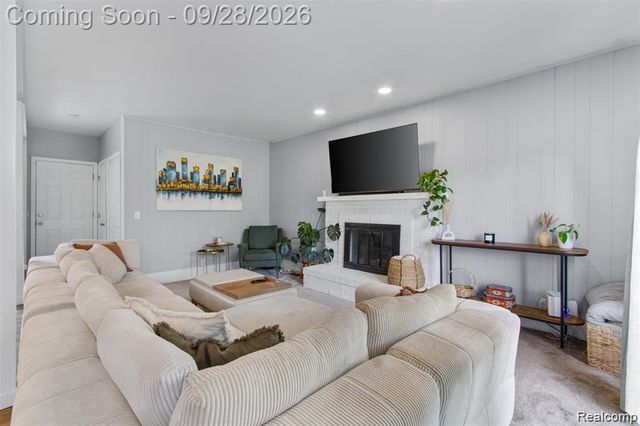 42618 Addison Avenue, Canton, MI 48187