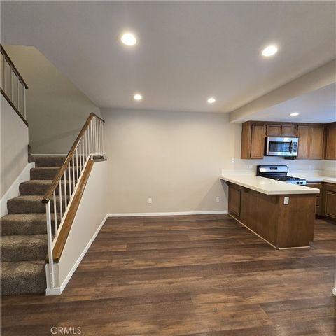 951 Inn Keeper Lane, Corona, CA 92881