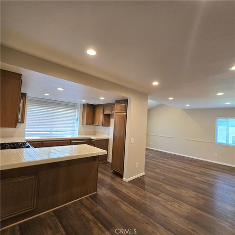 951 Inn Keeper Lane, Corona, CA 92881