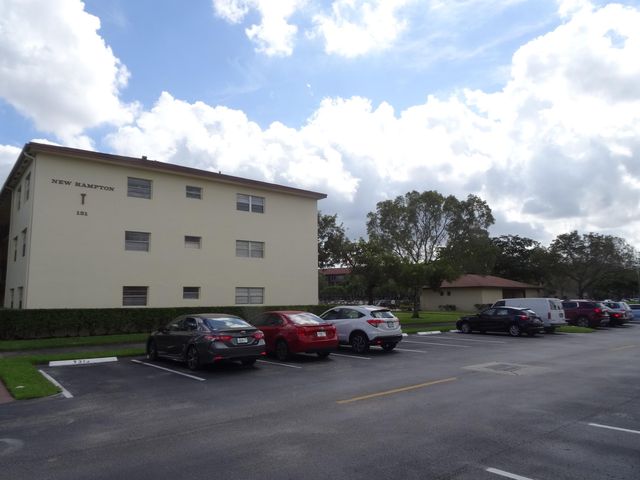 151 SW 135th Terrace 303t, Pembroke Pines, FL 33027