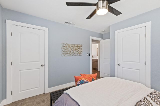 8206 Lichen Dr, Citrus Heights, CA 95621