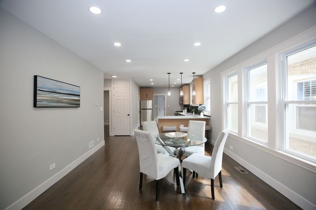 2955 N LOTUS Avenue, Chicago, IL 60641