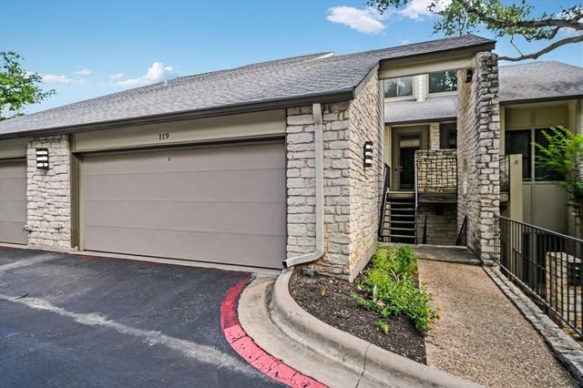 1520 Ben Crenshaw WAY 219, Austin, TX 78746