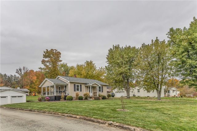 1084 Schultz Rd, Unity Twp, PA 15650