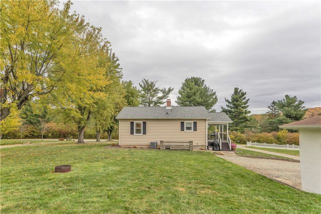 1084 Schultz Rd, Unity Twp, PA 15650