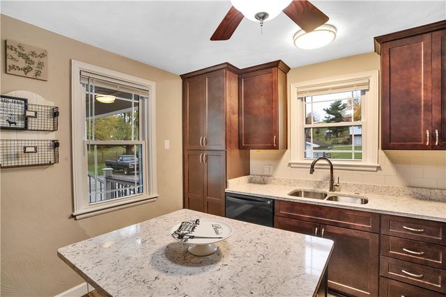 1084 Schultz Rd, Unity Twp, PA 15650