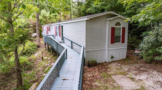 572 Blue Ridge Gem Stone Road, Spruce Pine, NC 28777