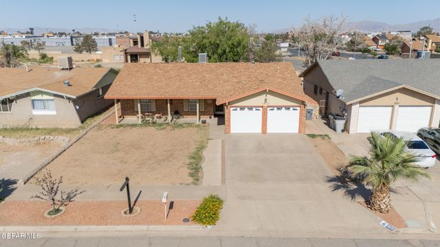 1817 Hugh Royer Place, El Paso, TX 79936