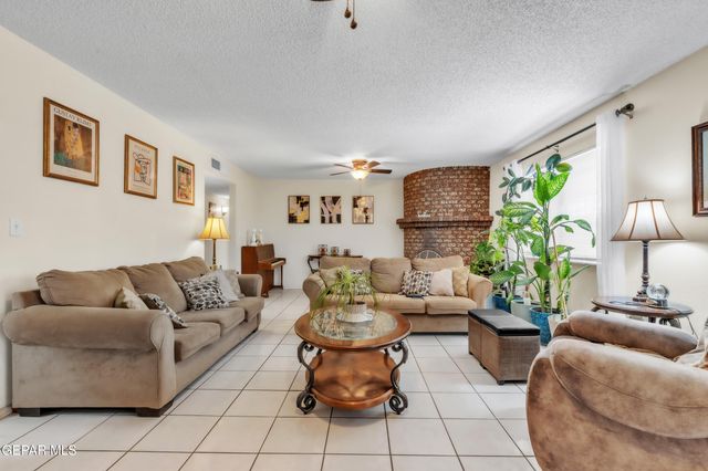 1817 Hugh Royer Place, El Paso, TX 79936