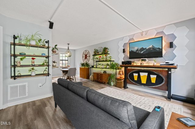 3622 Colchester Street 25, Durham, NC 27707