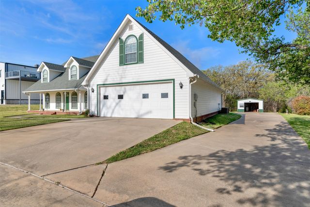 199 Chaparral Estates Drive, Denison, TX 75021