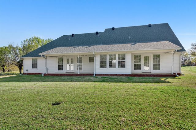 199 Chaparral Estates Drive, Denison, TX 75021