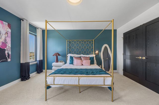 6837 Sunrise Point, Horace, ND 58047