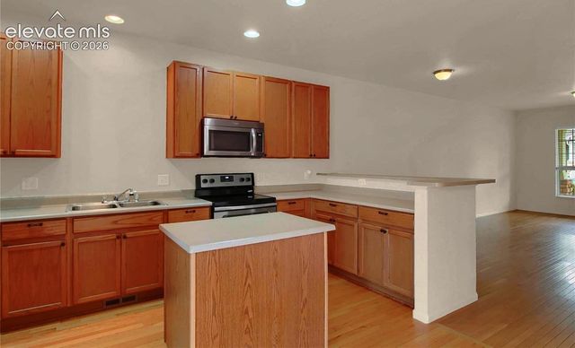 2424 Gilpin Avenue, Colorado Springs, CO 80910