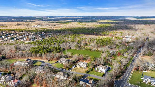 457 Newtons Corner Road, Howell, NJ 07731