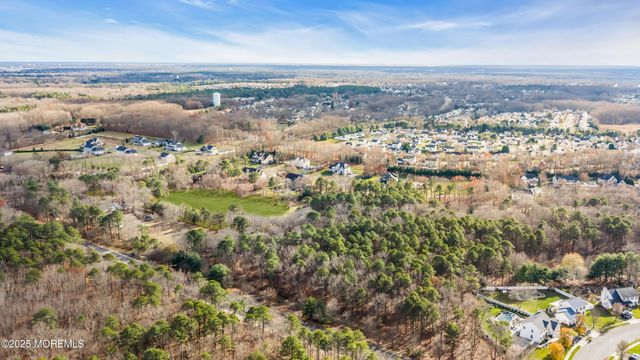 457 Newtons Corner Road, Howell, NJ 07731