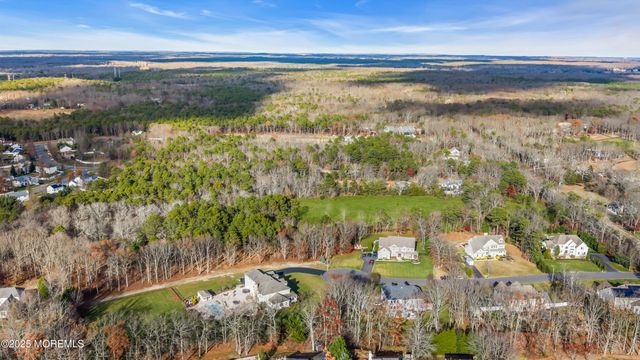 457 Newtons Corner Road, Howell, NJ 07731