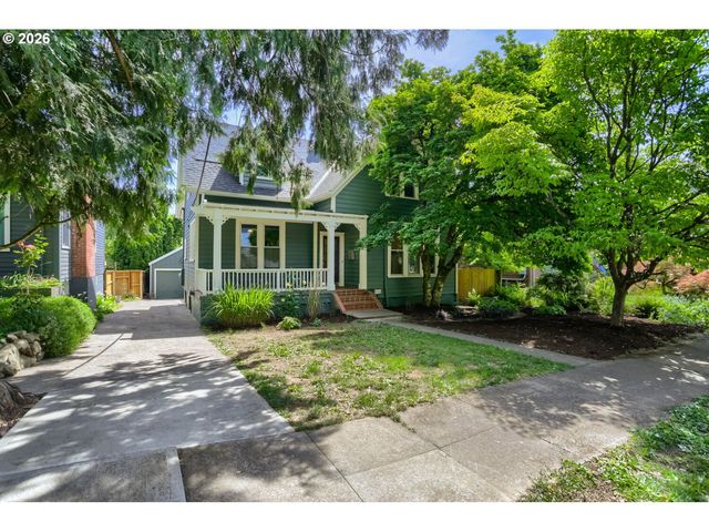 904 Se 70TH Ave, Portland, OR 97215