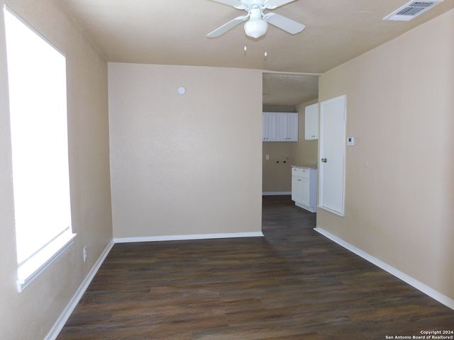 9017 GARNETT AVE, San Antonio, TX 78221